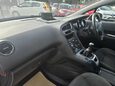 Peugeot 5008 BLUE HDI S/S ACTIVE 12