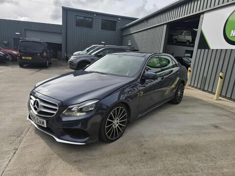 Mercedes-Benz E Class E350 BLUETEC AMG SPORT 11