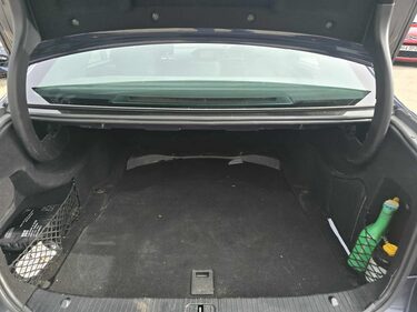 Mercedes-Benz E Class E350 BLUETEC AMG SPORT 2