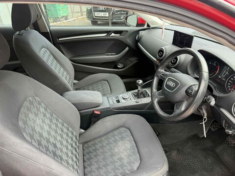 Audi A3 TDI SE 6