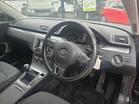 Volkswagen Passat HIGHLINE TDI BLUEMOTION TECHNOLOGY 7