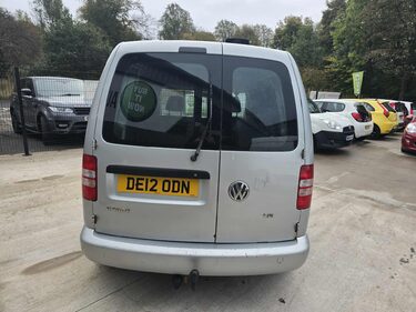 Volkswagen Caddy C20 MATCH TDI 102 4