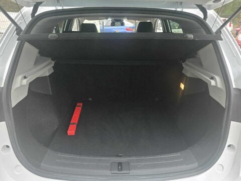 MG ZS EXCLUSIVE VTI-TECH 8