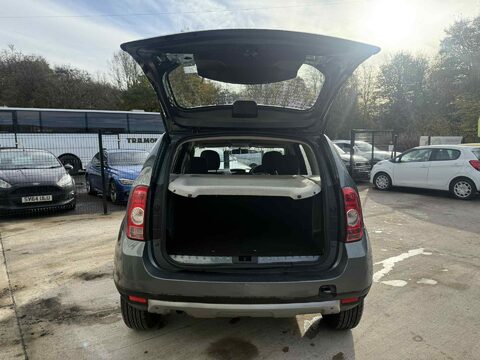 Dacia Duster LAUREATE DCI 4WD 9