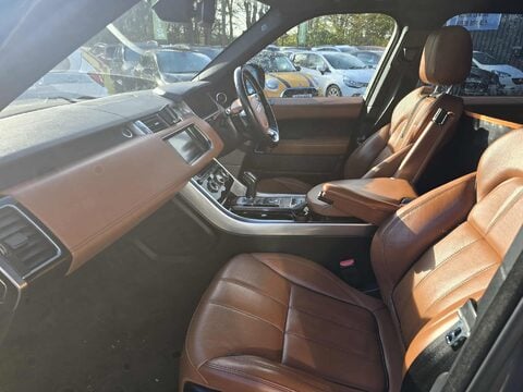 Land Rover Range Rover Sport SDV6 HSE DYNAMIC 6