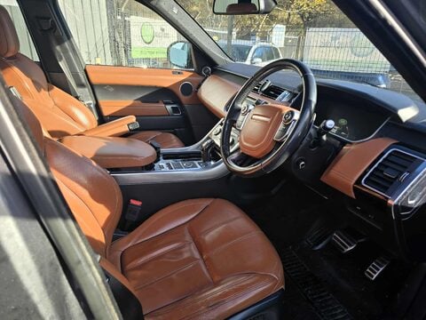 Land Rover Range Rover Sport SDV6 HSE DYNAMIC 4