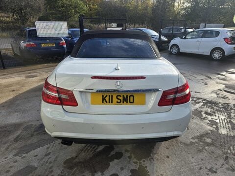 Mercedes-Benz E Class E220 CDI BLUEEFFICIENCY SPORT 4