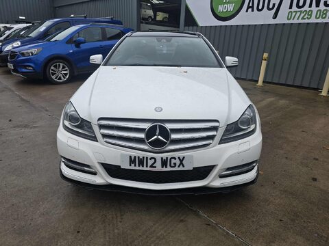 Mercedes-Benz C Class C250 CDI BLUEEFFICIENCY AMG SPORT 3
