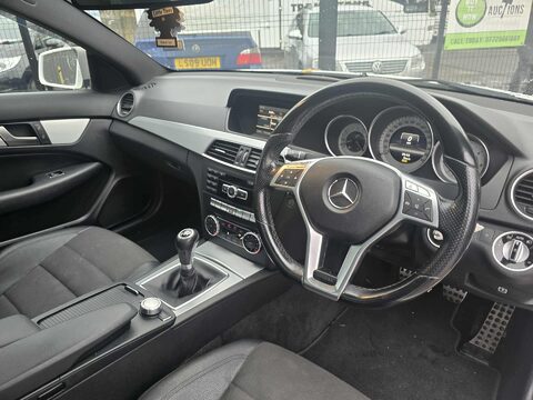 Mercedes-Benz C Class C250 CDI BLUEEFFICIENCY AMG SPORT 12