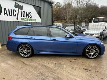 BMW 3 Series 318D M SPORT TOURING 3