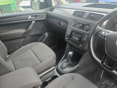 Volkswagen Caddy C20 LIFE TDI 11