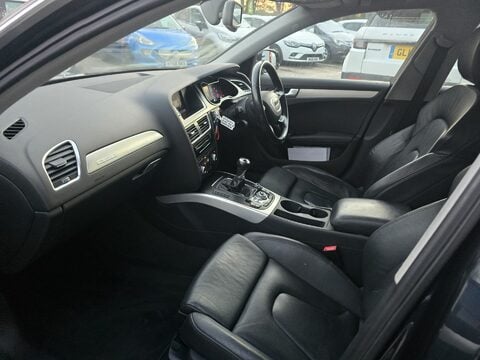 Audi A4 AVANT TDI QUATTRO SE TECHNIK 9