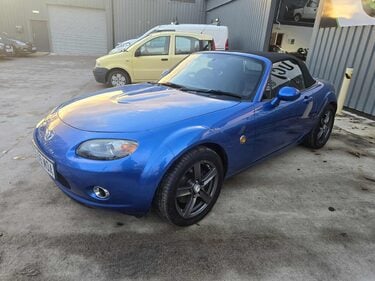 Mazda MX-5 I 4