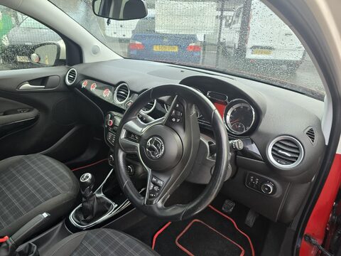 Vauxhall Adam GLAM 6