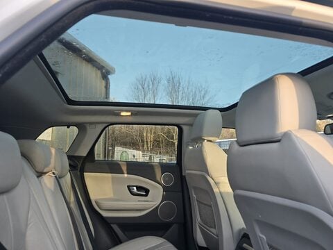 Land Rover Range Rover Evoque ED4 SE TECH 7