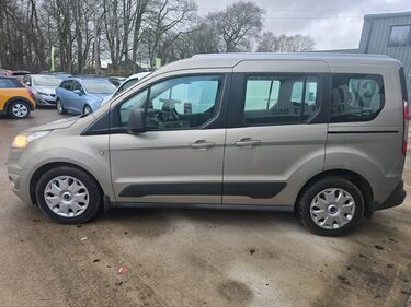 Ford Tourneo Connect ZETEC 3