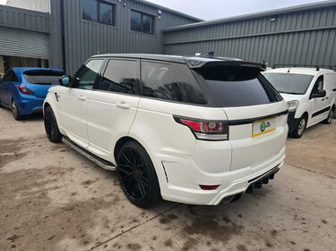 Land Rover Range Rover Sport SDV6 HSE 1