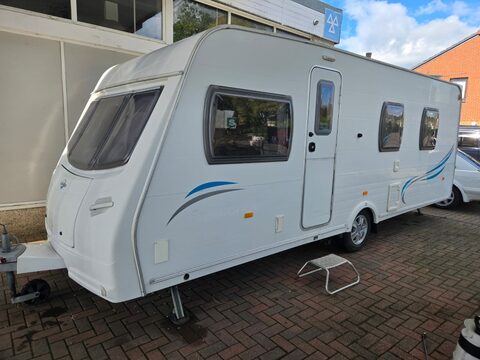 Lunar Stellar FREELANDER 4 BERTH 1