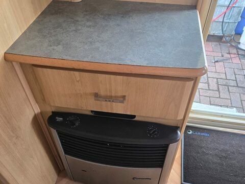 Lunar Stellar FREELANDER 4 BERTH 9