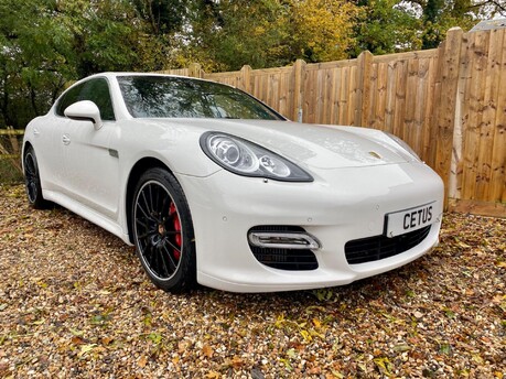 Porsche Panamera 4.8T V8 PDK 4WD Euro 5 (s/s) 5dr