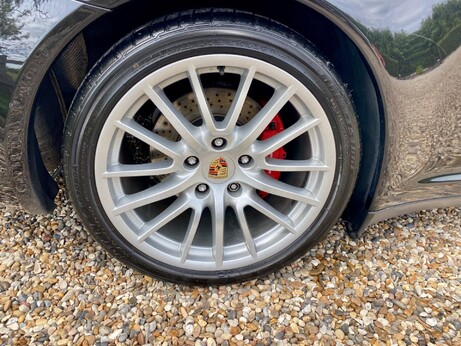 Porsche 911 3.8 997 Carrera 4S Cabriolet AWD 2dr 22