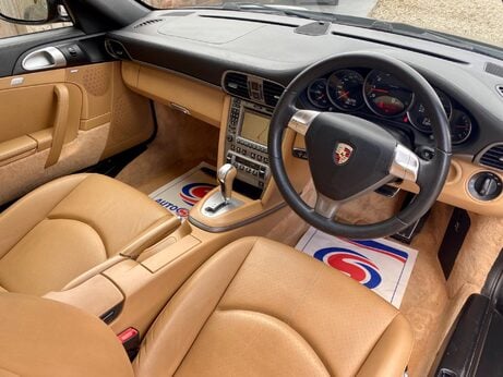 Porsche 911 3.6 997 Carrera 4 Tiptronic S AWD 2dr 13