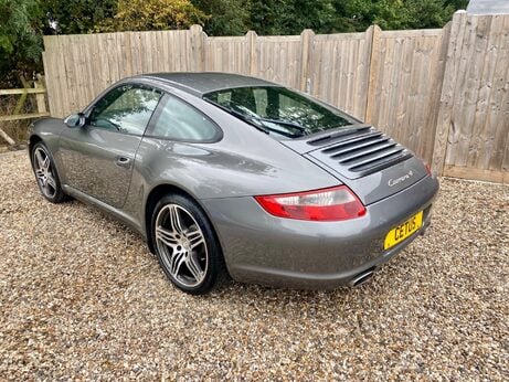 Porsche 911 3.6 997 Carrera 4 AWD 2dr 3