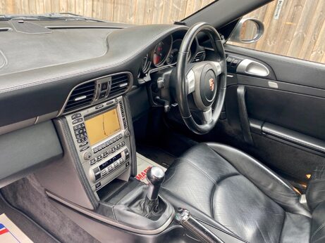 Porsche 911 3.6 997 Carrera 4 AWD 2dr 8
