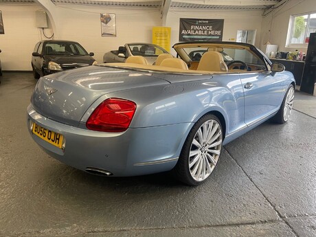 Bentley Continental GTC 5