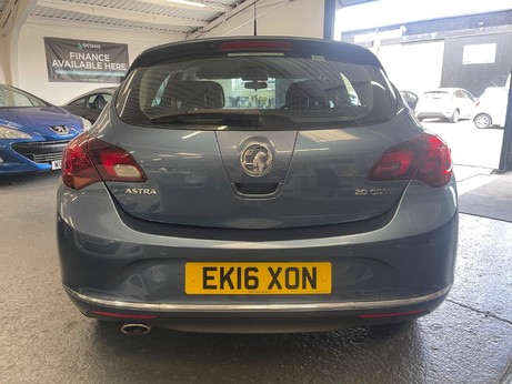 Vauxhall Astra 2.0 CDTi SRi Auto Euro 5 5dr 3