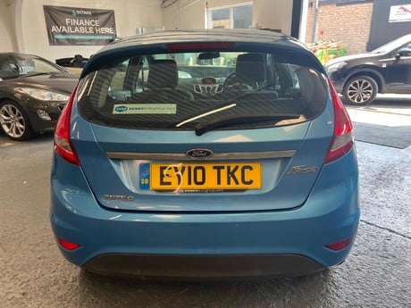 Ford Fiesta 1.4 Zetec 5dr 11