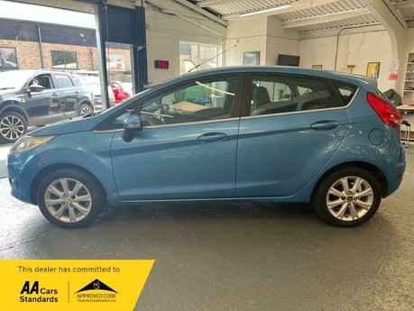 Ford Fiesta 1.4 Zetec 5dr 4