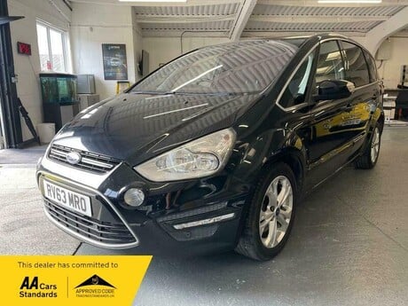 Ford S-Max 2.0 TDCi Titanium Powershift Euro 5 5dr 3