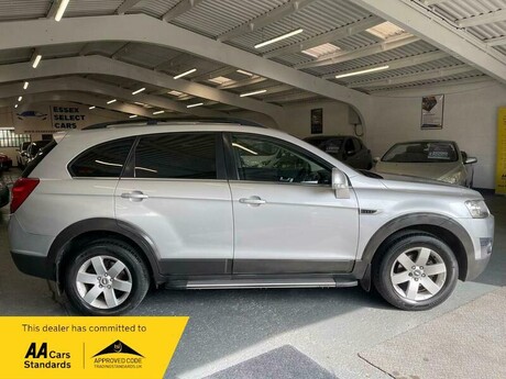 Chevrolet Captiva 2.2 VCDi LT Auto 4WD Euro 5 5dr (7 Seats) 2