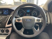 Ford Focus 1.6 TDCi Zetec Euro 5 (s/s) 5dr 33