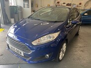 Ford Fiesta 1.0T EcoBoost Titanium Euro 5 (s/s) 3dr 3