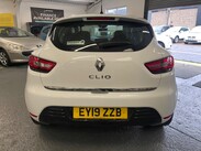 Renault Clio 0.9 TCe Play Euro 6 (s/s) 5dr 7