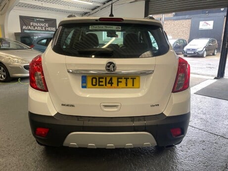 Vauxhall Mokka 1.7 CDTi Exclusiv 2WD Euro 5 (s/s) 5dr 3