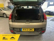 Peugeot 3008 1.6 HDi Style Euro 5 5dr 3