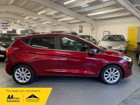 Ford Fiesta 1.0T EcoBoost Titanium Euro 6 (s/s) 5dr 2