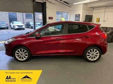 Ford Fiesta 1.0T EcoBoost Titanium Euro 6 (s/s) 5dr 7