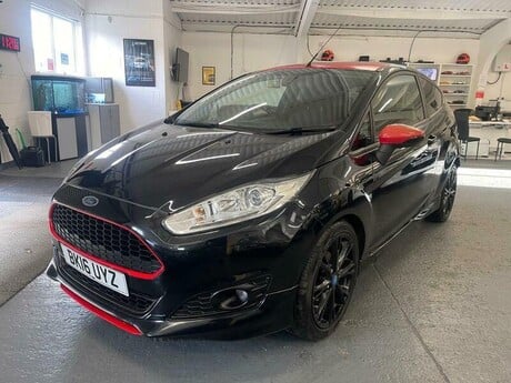 Ford Fiesta 1.0T EcoBoost Zetec S Euro 6 (s/s) 3dr 11