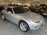 Mazda MX-5 2.0i (Option Pack) Roadster Euro 4 2dr 1