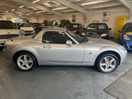 Mazda MX-5 2.0i (Option Pack) Roadster Euro 4 2dr 8