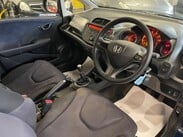 Honda Jazz 1.2 i-VTEC S Euro 5 5dr 9