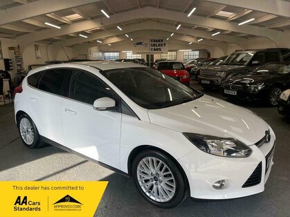 Ford Focus 1.0T EcoBoost Zetec Euro 5 (s/s) 5dr