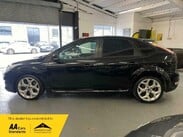 Ford Focus 2.5 SIV ST-2 5dr 6