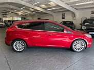 Ford Focus 1.6T EcoBoost Titanium X Euro 5 (s/s) 5dr 7