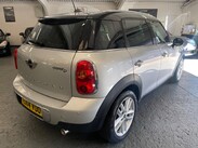 Mini Countryman 1.6 Cooper D Euro 5 (s/s) 5dr 5