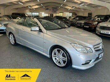 Mercedes-Benz E Class 3.0 E350 CDI V6 BlueEfficiency Sport Cabriolet G-Tronic Euro 5 2dr